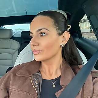 Nicole Corrales