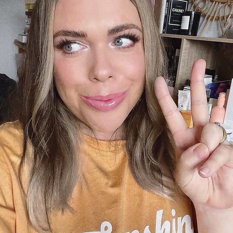 Laura Louise