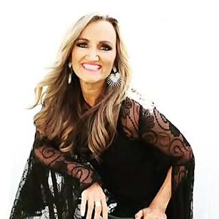 Teri Dale