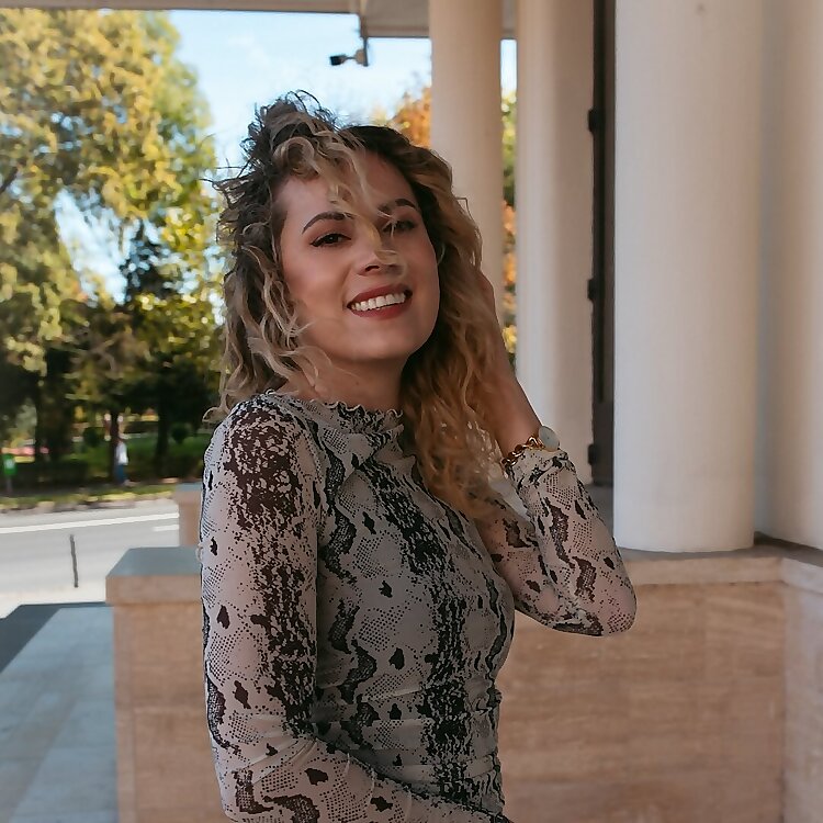 Elizabeth Sandor