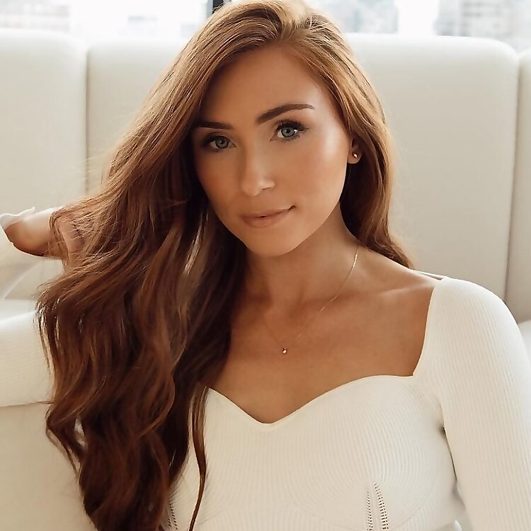 Erika Fox  