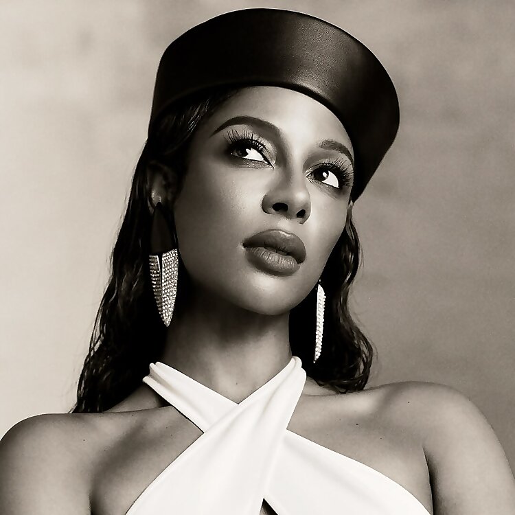 Victoria Monét