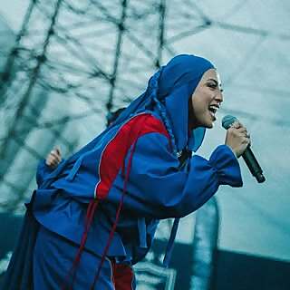 Cik Manggis