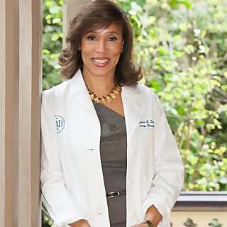 Jeanine Downie