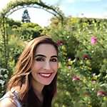 Dr. Nadine Kaskas