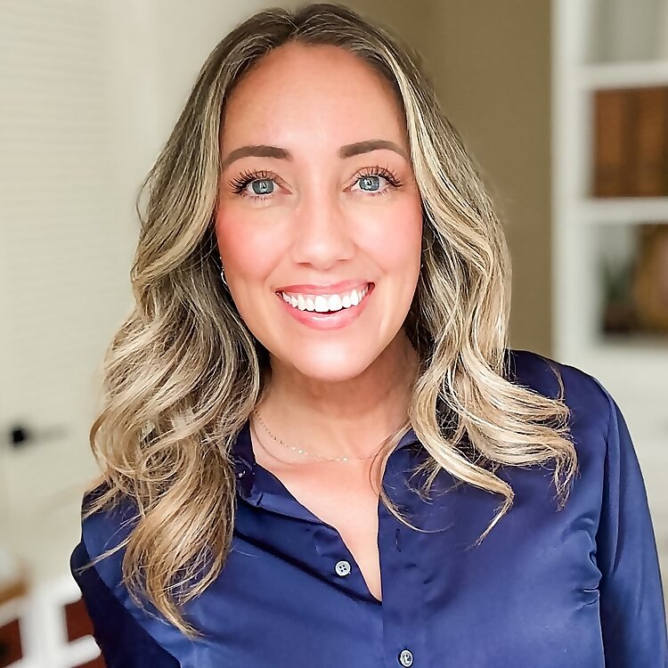 Lisa Faye Medina