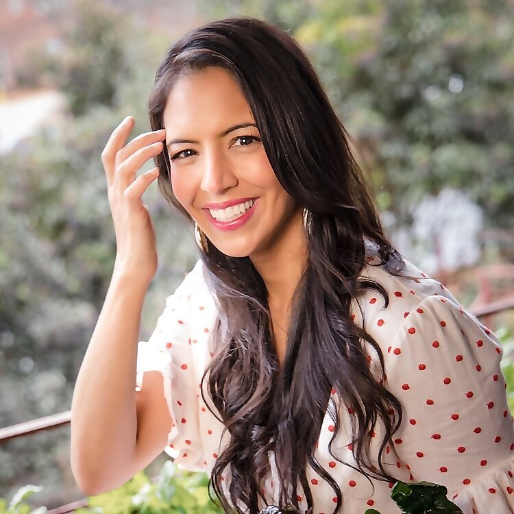 Vani Hari 