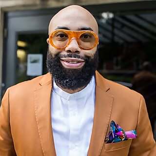 Dr. Darryl Glover