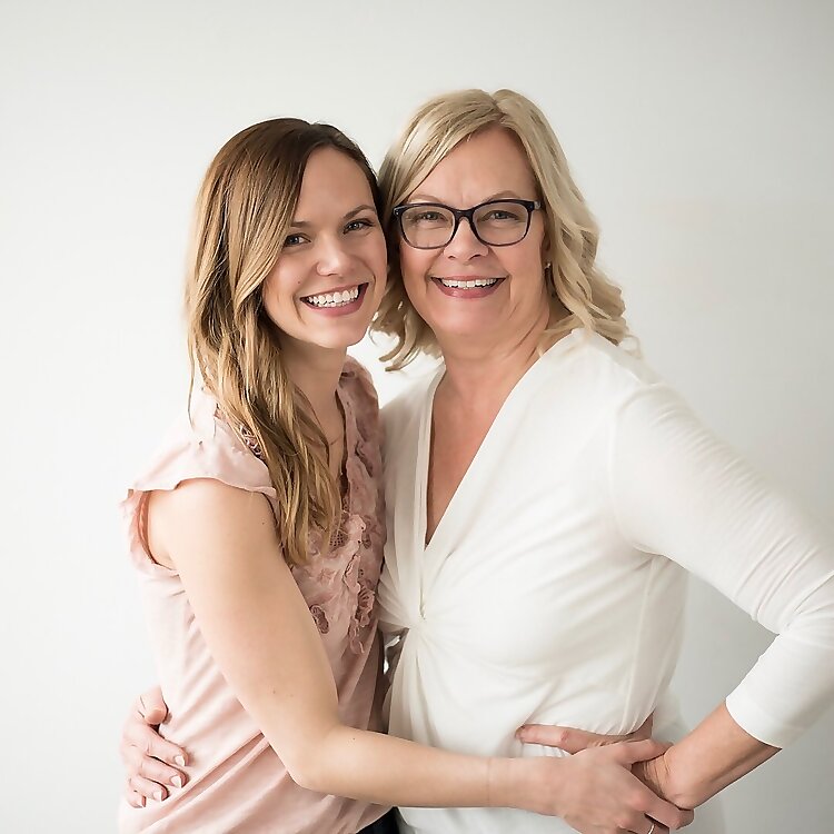 Sandy and Alicia Williams