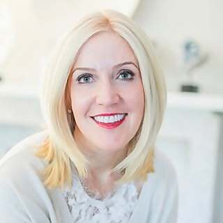 Dr. Nicole McNichols