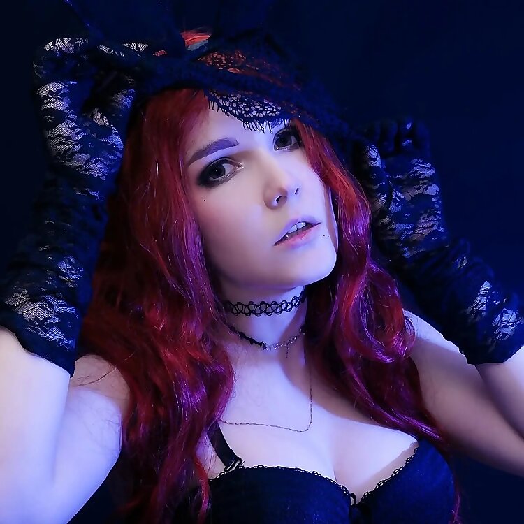 Angelina Lin