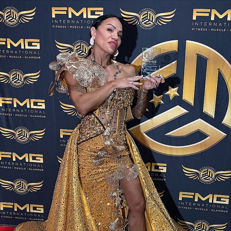Laura Grizzlypaws