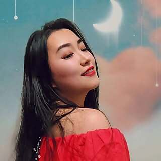YW Evie Liu