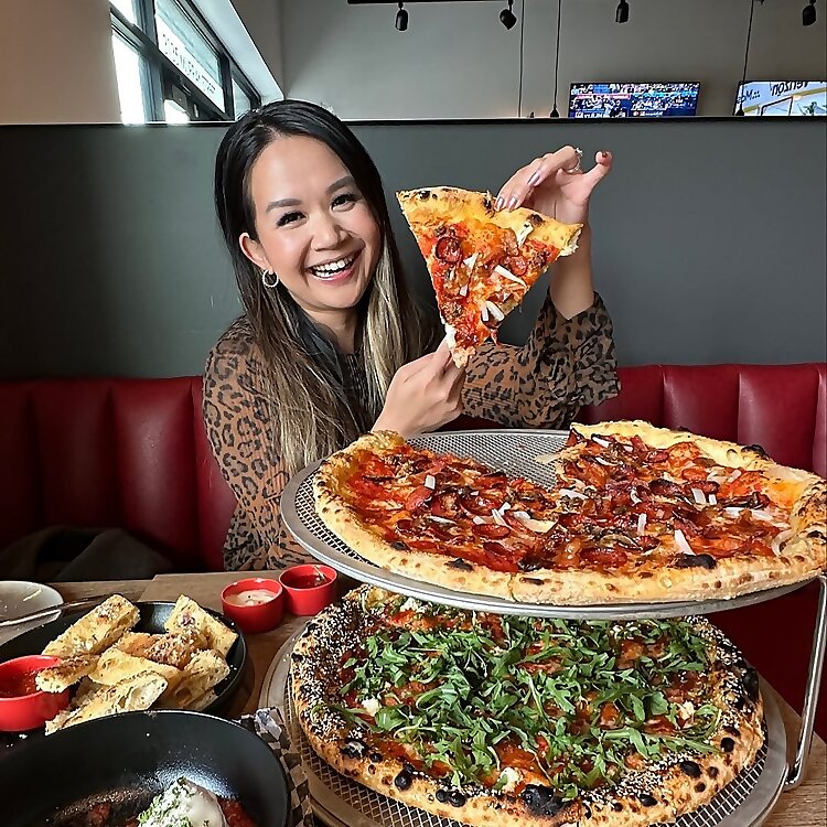 Deanna Woo