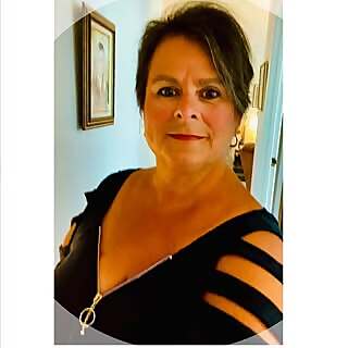 Lisa Hartley