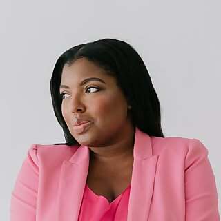 Ayana Gabrielle Lage 