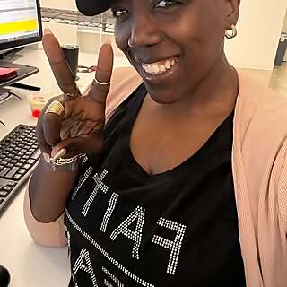 Janáe Michelle Holmes