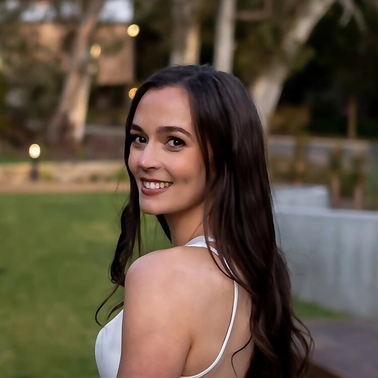 Yasmine Lintvelt