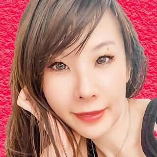 Dr. Polly Huang