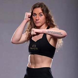 Charlsey Maner