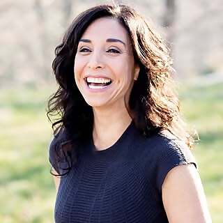 Lauren Handel Zander