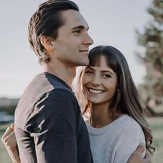 Kathryn + Elisha Voetberg