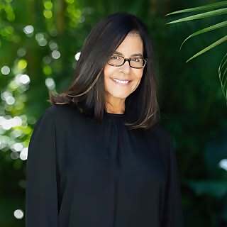 Lia Siqueira