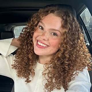  Amanda Asad