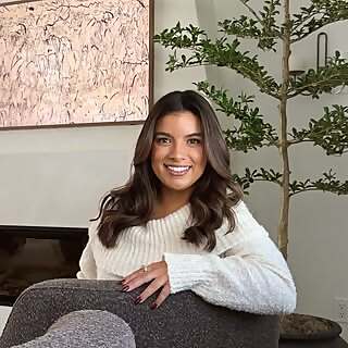 Jen Alvarez