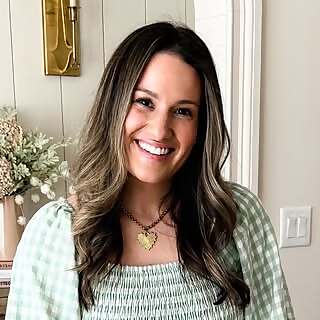 Ashley Savage | Home Decor