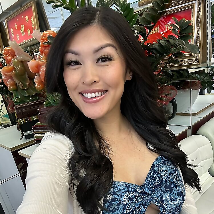 Anne Phung Nguyen Guzman