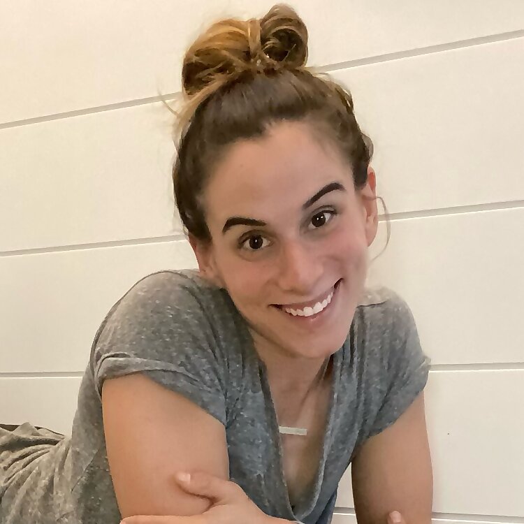 Rebecca Janis