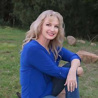 Donna Hatch