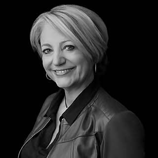 Dr. Cynthia Brattesani