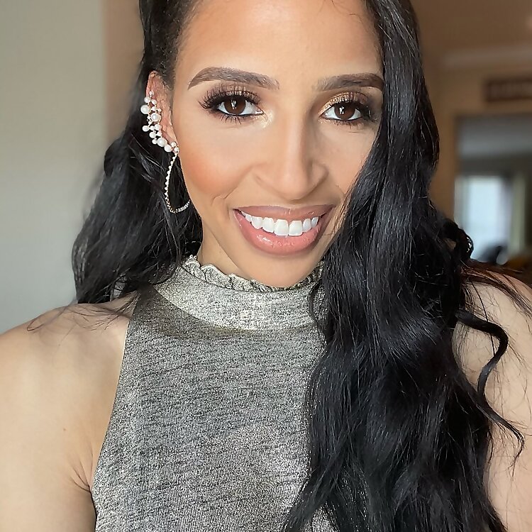 Yasmine Williamswood