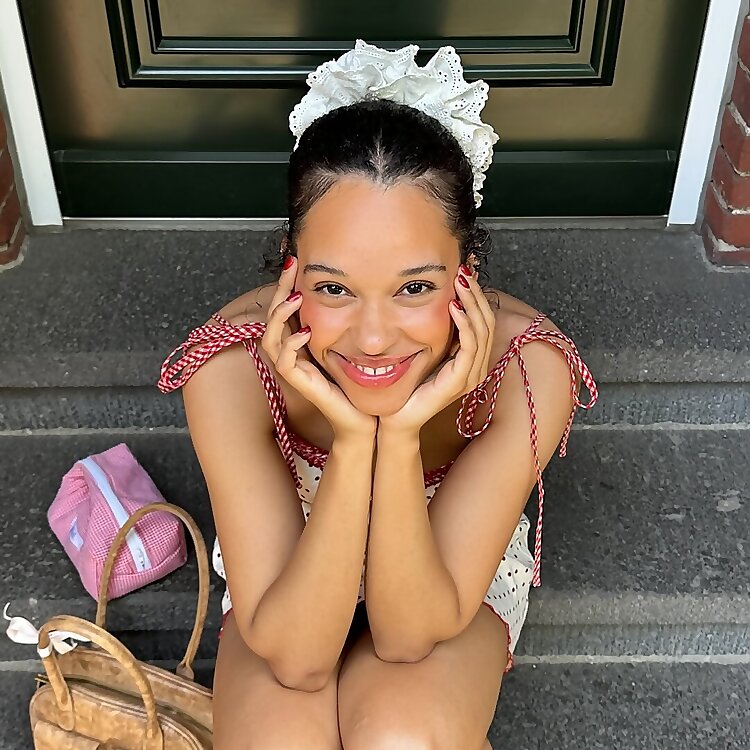 Nadine 
