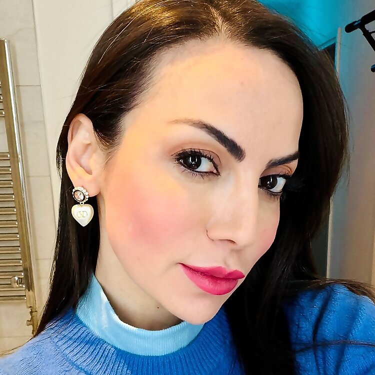 Somi Arian