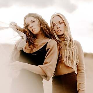 Cassandran & Stefanie