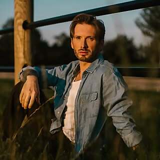 Matt Mathews