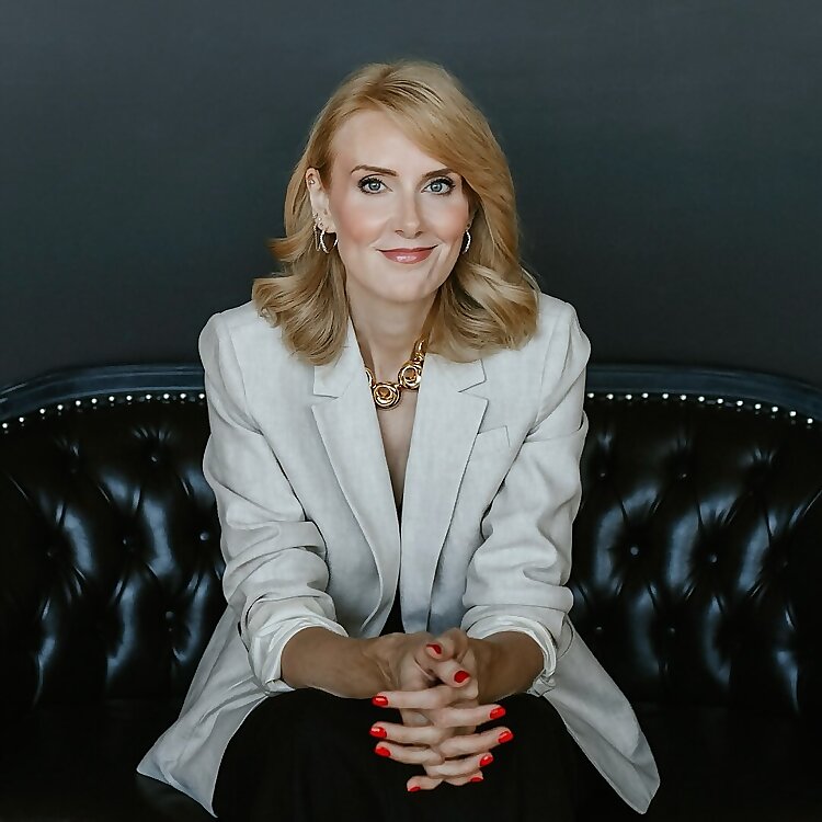 Sharon McMahon 