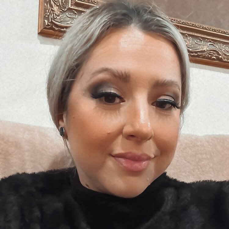 Marisol Flores