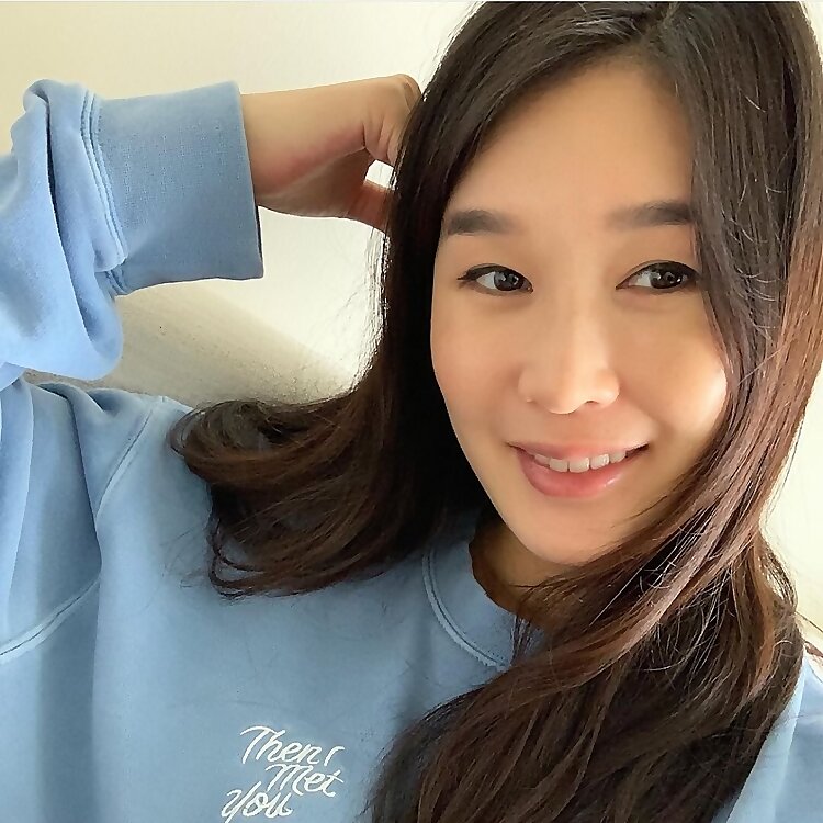Charlotte Cho