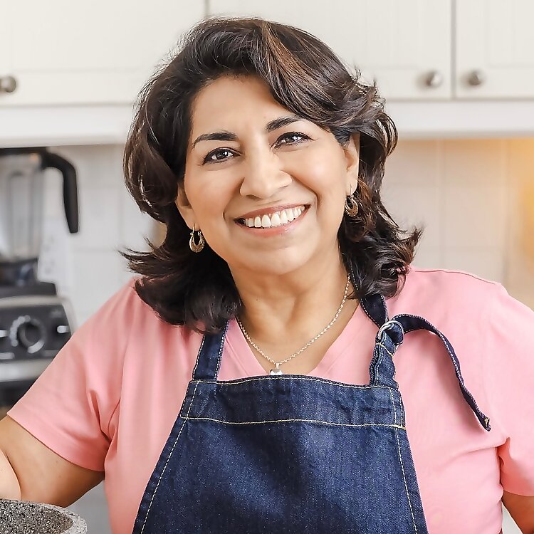 Mely Martínez 