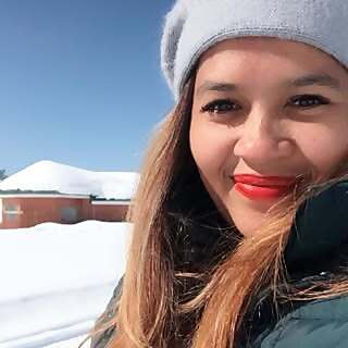 Kashmir Traveller influencer