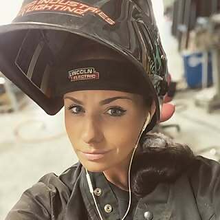 Leah Safrit