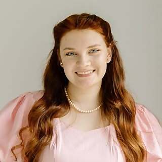 Aria Lewis