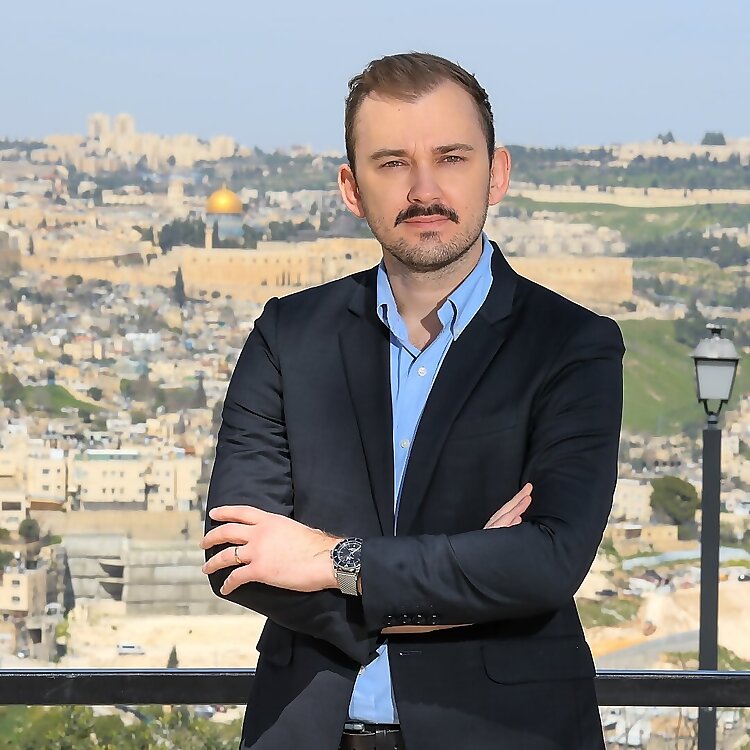 Hananya Naftali