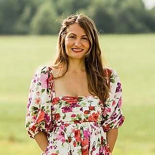 Sarah 