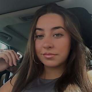 Angela Benitez