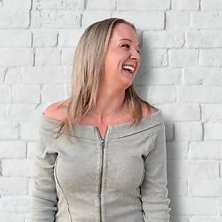 Stephanie Emery